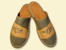 Gamintojas šlepetes, grūdų šlepetes, sandalus, šlepetes, klumpes, vaikiškus batus, avikailio šlepetes, vilnos šildytuvus